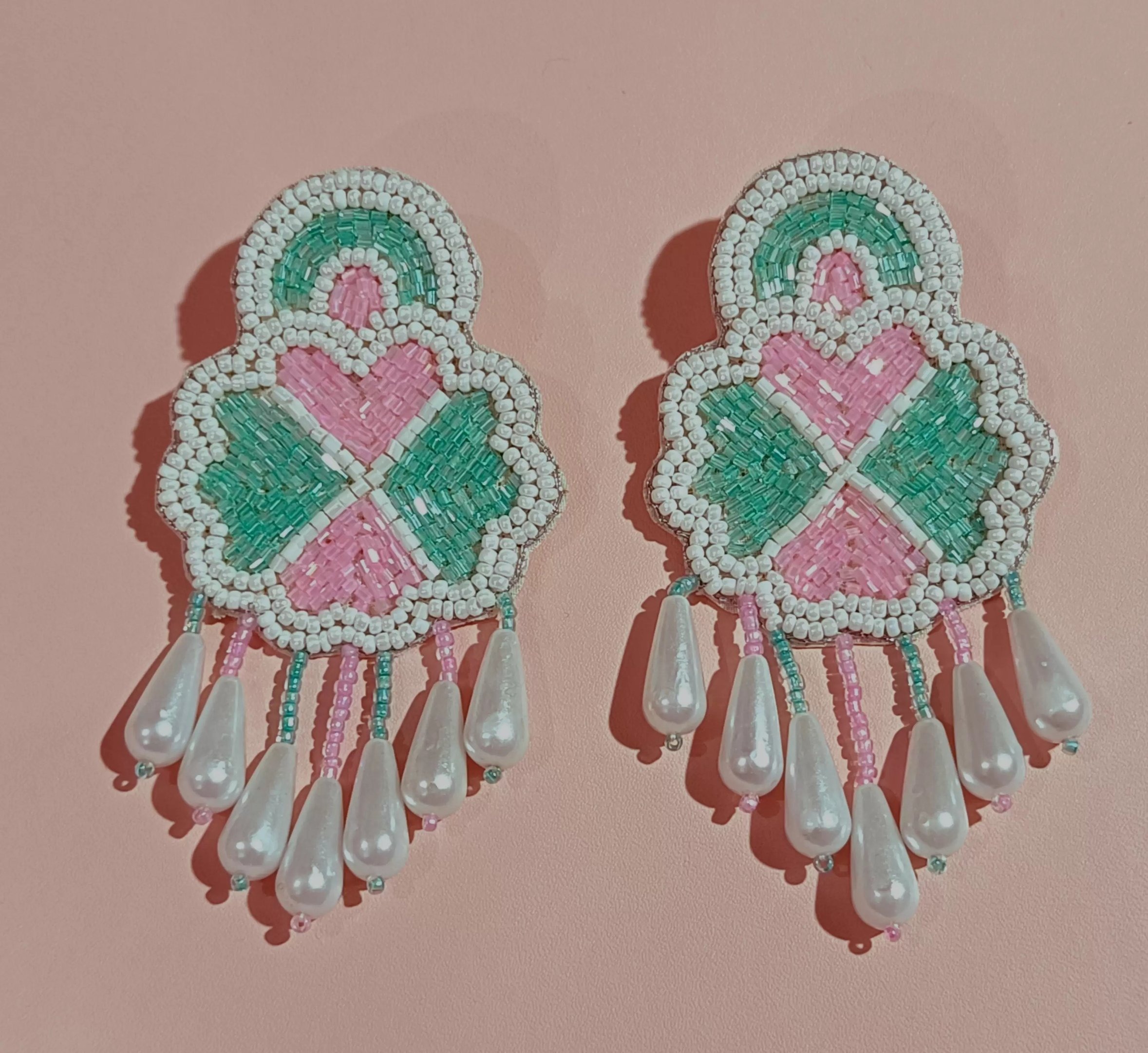 imgi_97_download-5-Yg2qGeObjocKkear