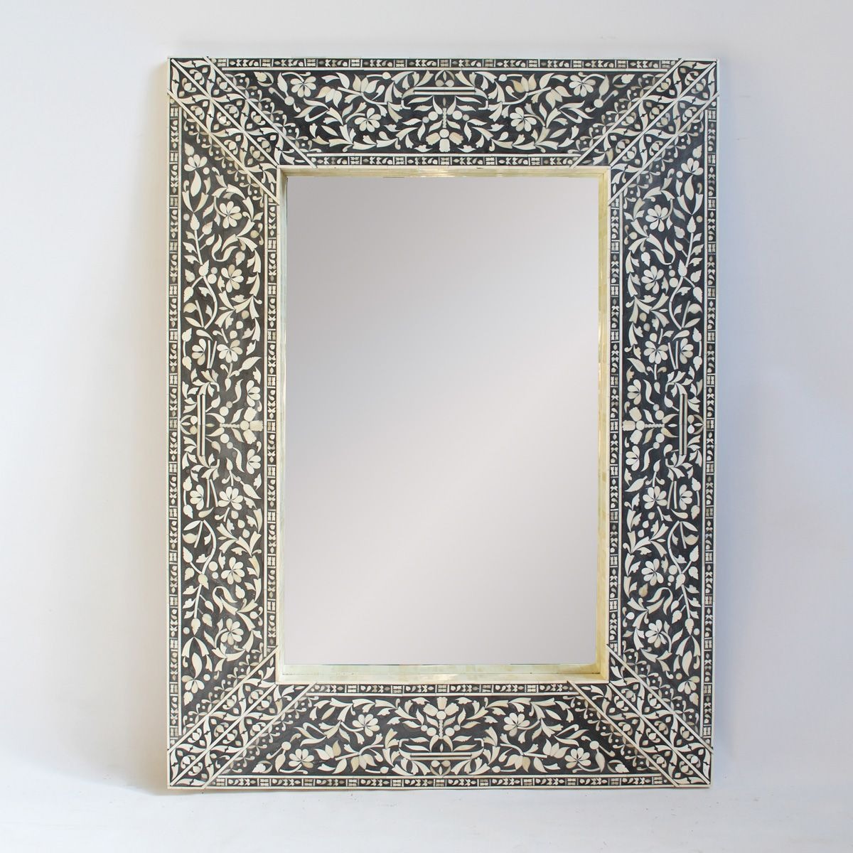 imgi_99_f47e77752e3fc55c2ac272e58b1e9d9c-mv02o074lMUg7aGj